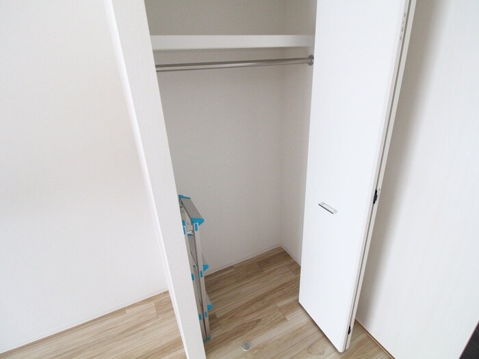 物件内観写真16　(収納)