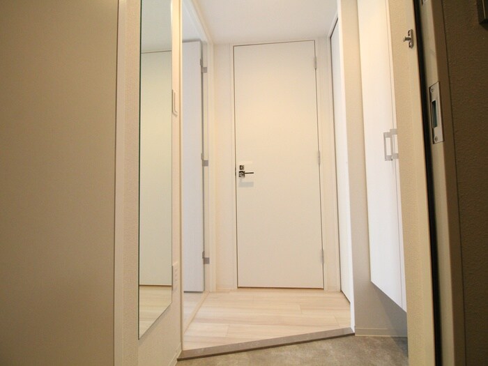 物件内観写真18　(廊下)