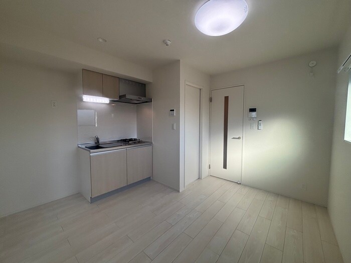 物件内観写真8　(内観写真)