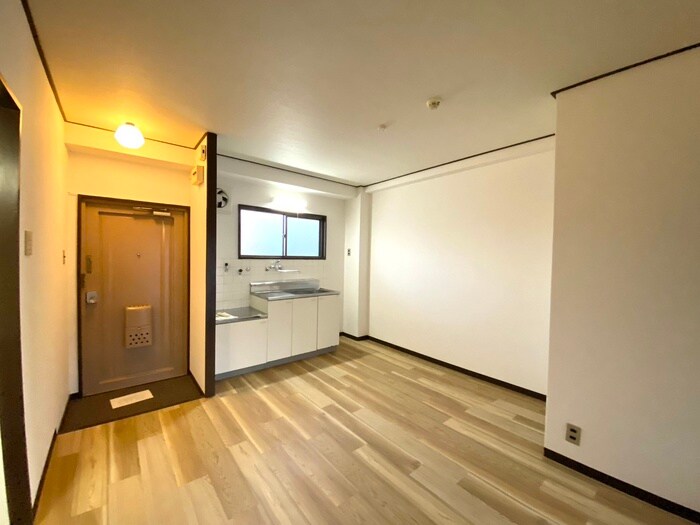 物件内観写真7　(居室)