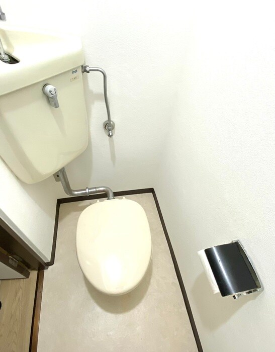 物件内観写真16　(トイレ)