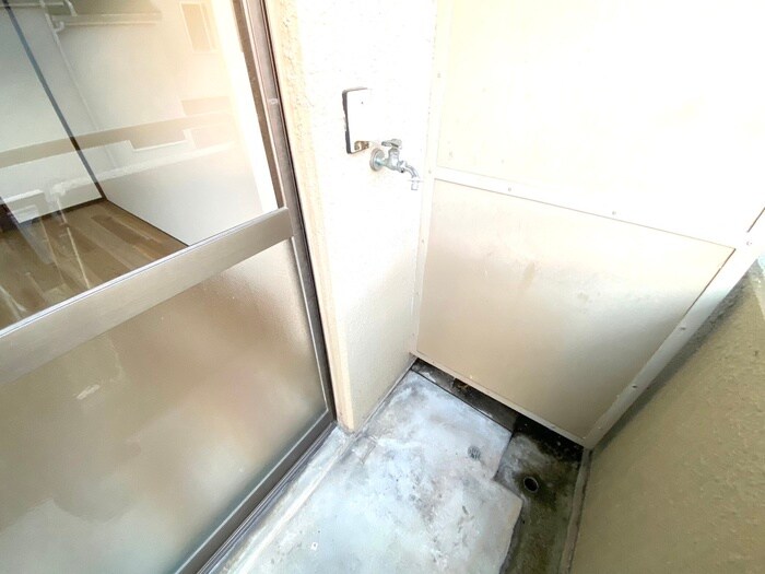 物件内観写真21　(洗濯機置場)