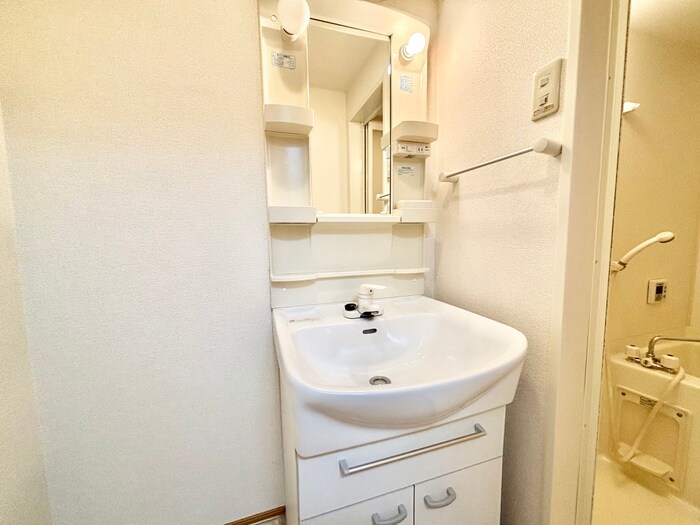 物件内観写真10　(洗面)
