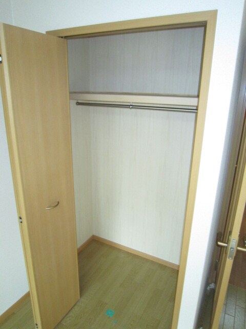 物件内観写真14　(収納)