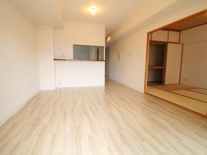 物件内観写真7　(居室)