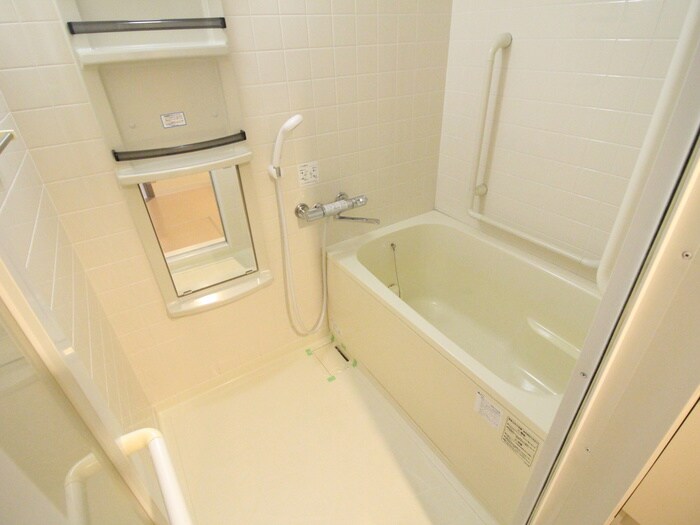 物件内観写真10　(バス／シャワールーム等)