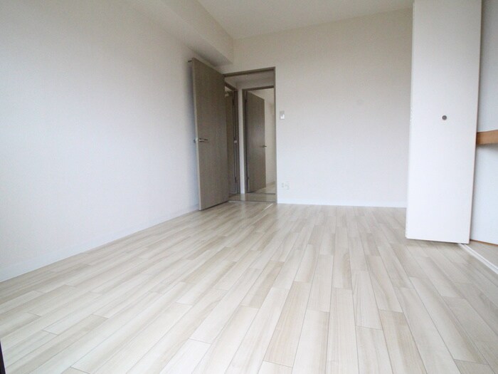 物件内観写真16　(居室)