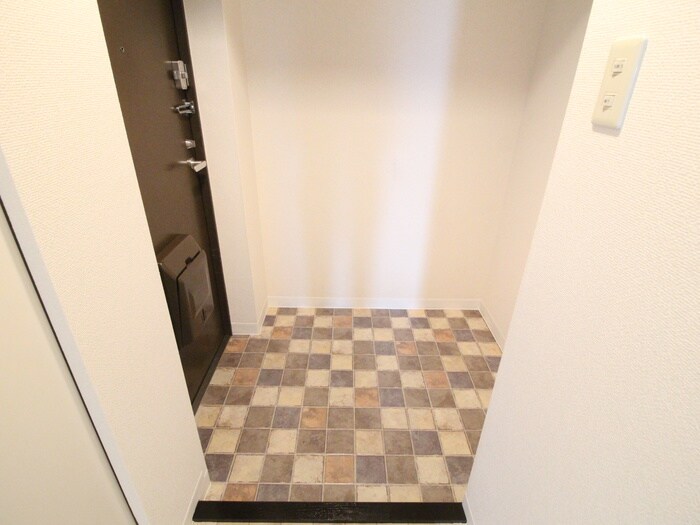 物件内観写真20　(玄関)