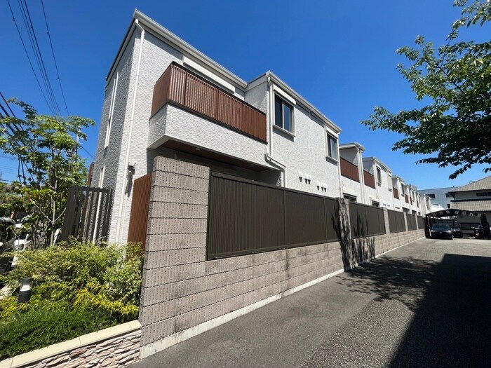 物件外観写真2　(その他)