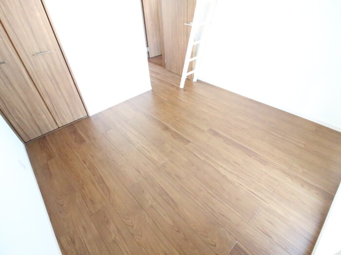 物件内観写真13　(居室)