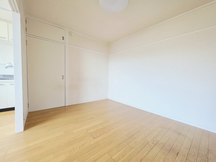 物件内観写真15　(居室)