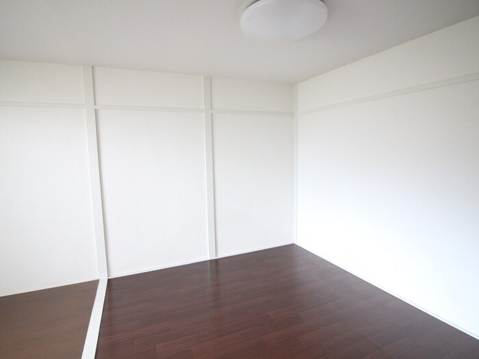 物件内観写真19　(居室)
