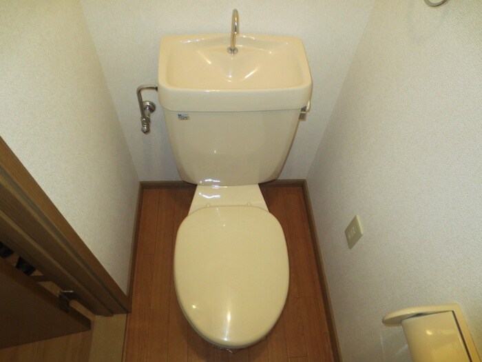 物件内観写真12　(トイレ)