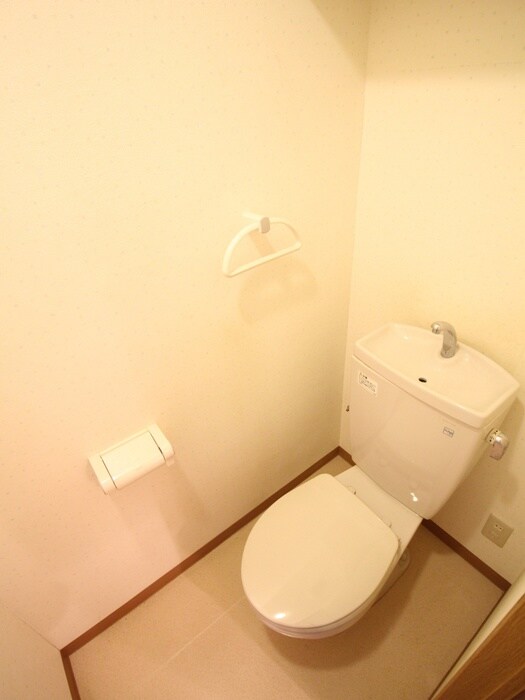 物件内観写真13　(トイレ)