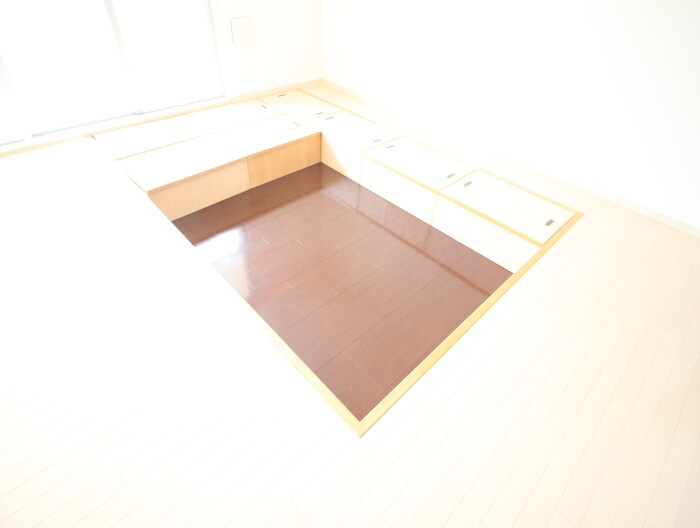 物件内観写真11　(収納)