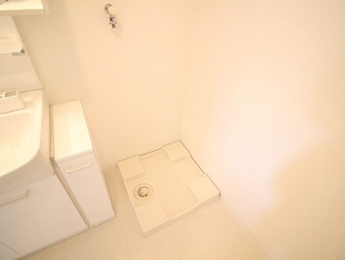 物件内観写真15　(洗濯機置場)