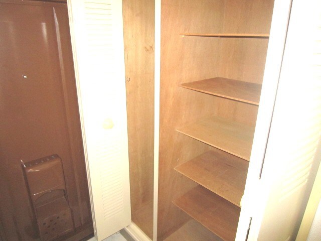 物件内観写真15　(収納)