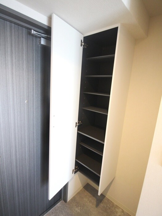 物件内観写真14　(靴箱)