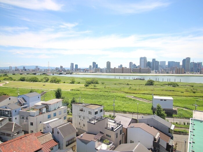 物件内観写真20　(室内からの展望)