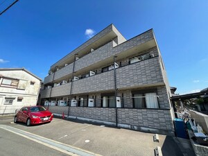 ナルディス池田外観写真