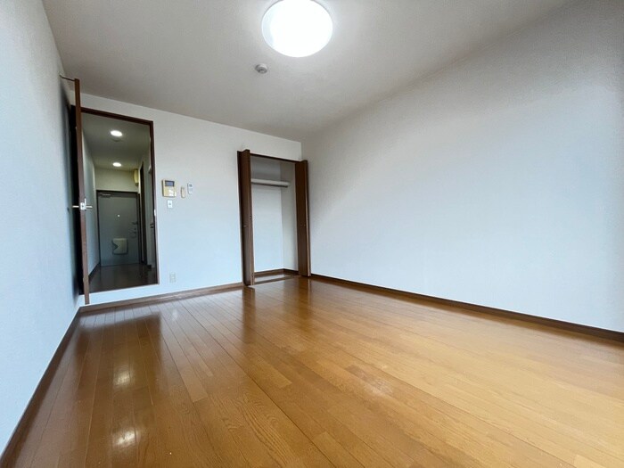 物件内観写真14　(居室)