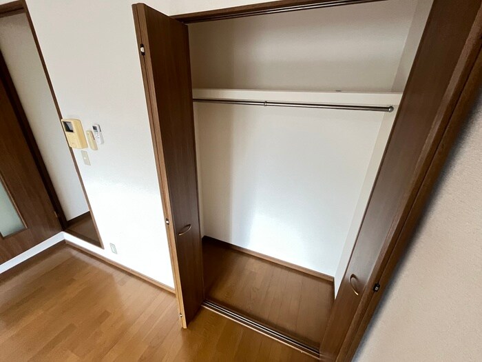 物件内観写真15　(収納)