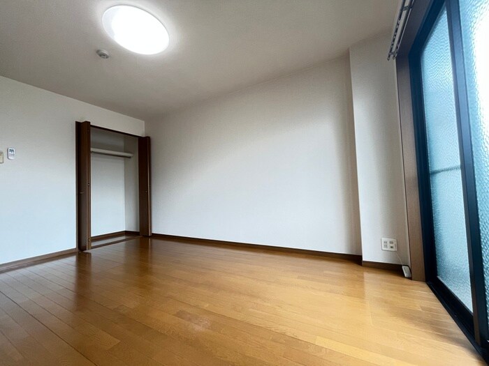 物件内観写真19　(居室)