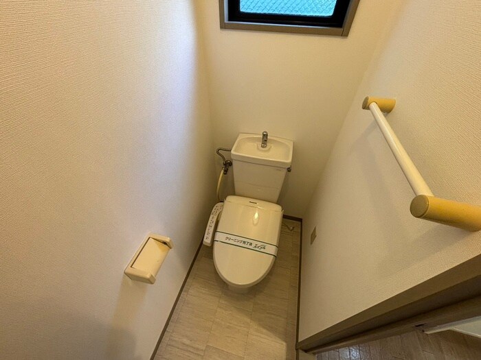 物件内観写真10　(トイレ)