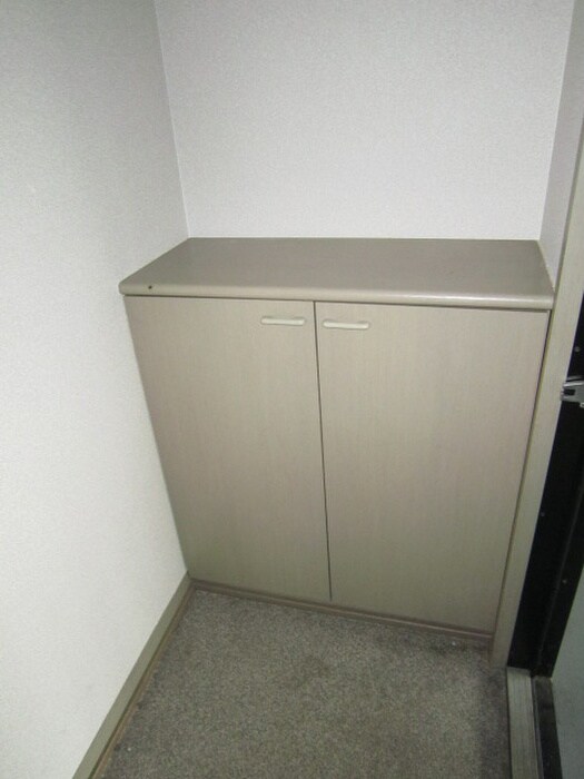 物件内観写真13　(靴箱)