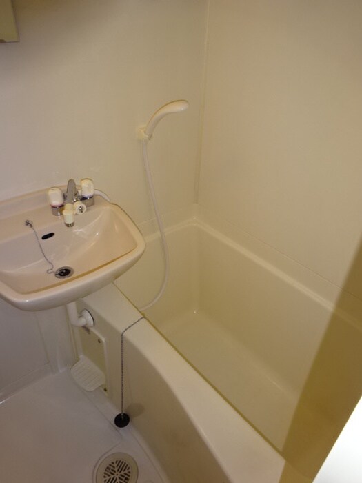 物件内観写真5　(バス／シャワールーム等)