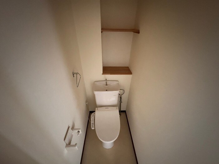 物件内観写真12　(トイレ)