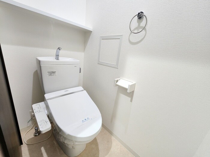 物件内観写真11　(トイレ)