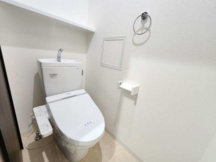 物件内観写真12　(トイレ)