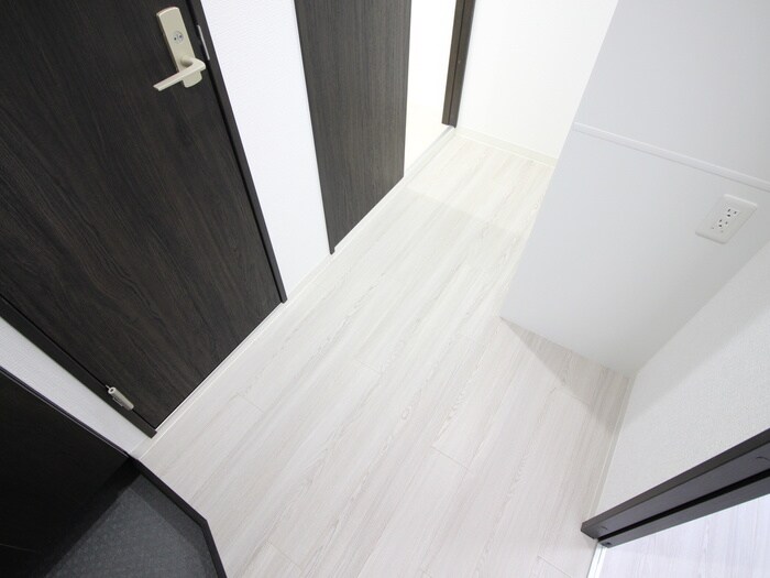 物件内観写真19　(廊下)