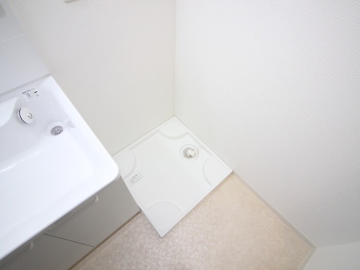 物件内観写真21　(洗濯機置場)