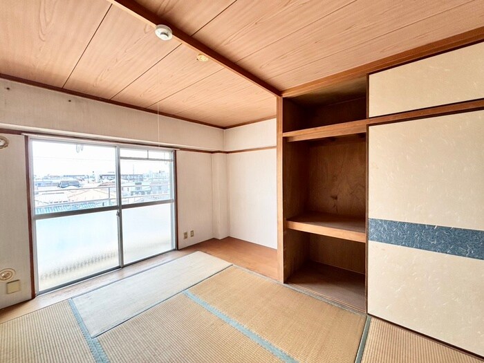 物件内観写真7　(居室)