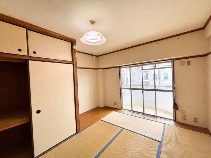 物件内観写真7　(居室)