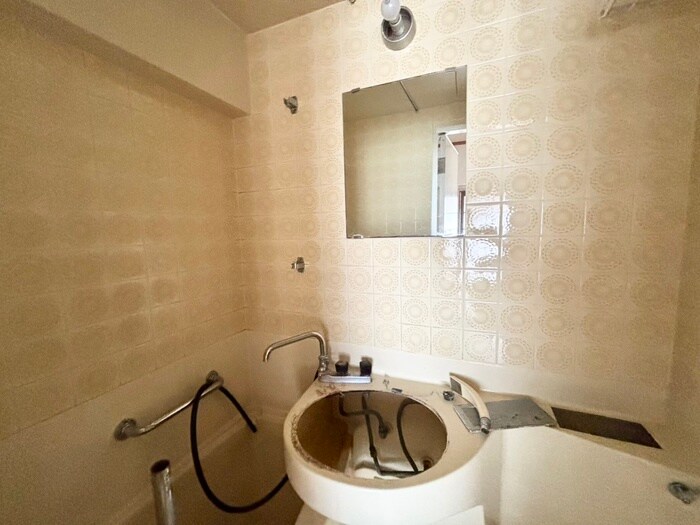 物件内観写真11　(洗面)