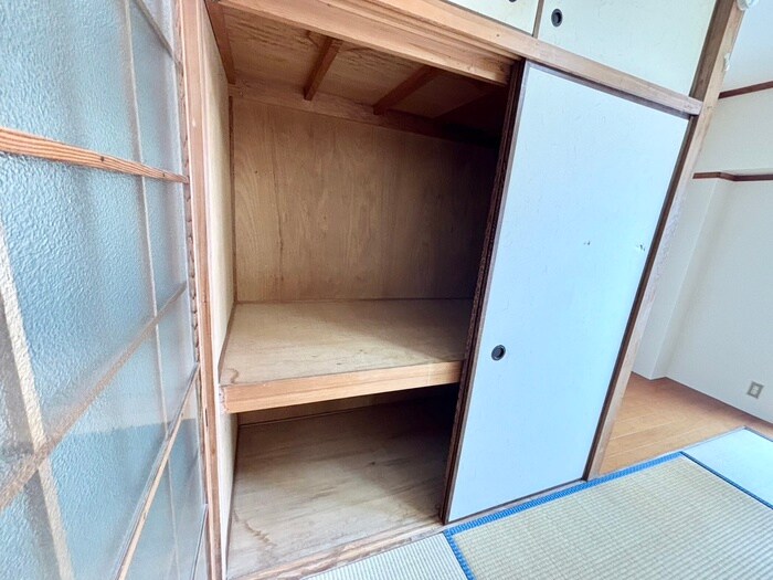 物件内観写真13　(収納)