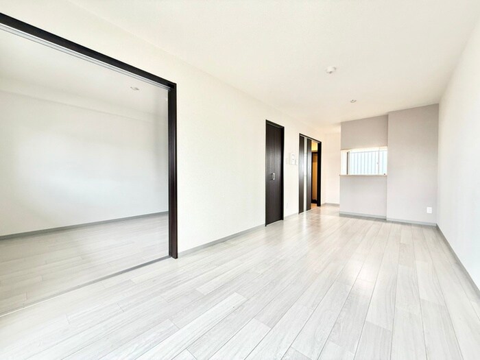 物件内観写真13　(居室)