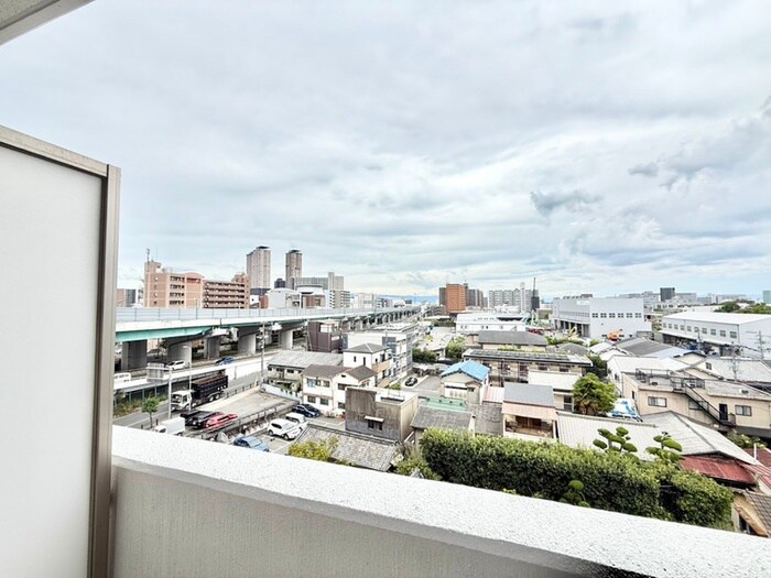 物件内観写真21　(室内からの展望)