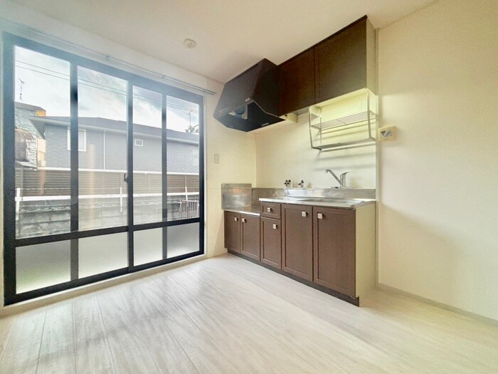 物件内観写真6　(居室)