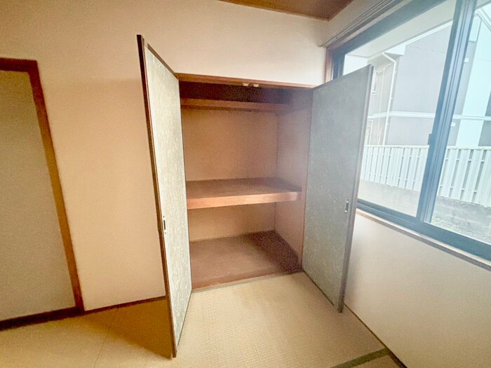 物件内観写真8　(収納)