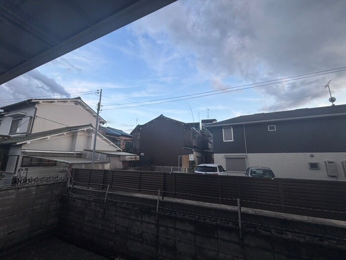 物件内観写真19　(室内からの展望)