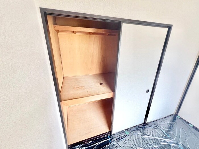 物件内観写真13　(収納)