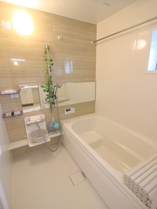 物件内観写真10　(バス／シャワールーム等)