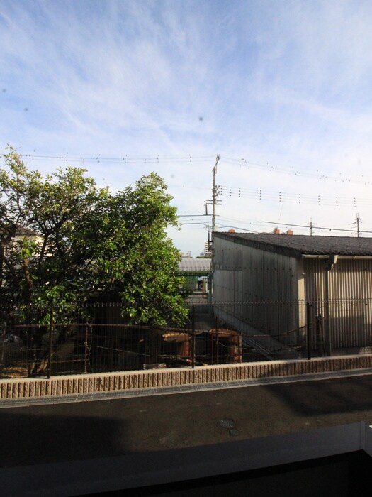 物件内観写真17　(室内からの展望)