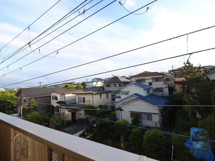 物件内観写真22　(室内からの展望)