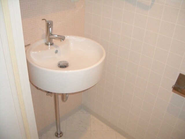 物件内観写真10　(洗面)