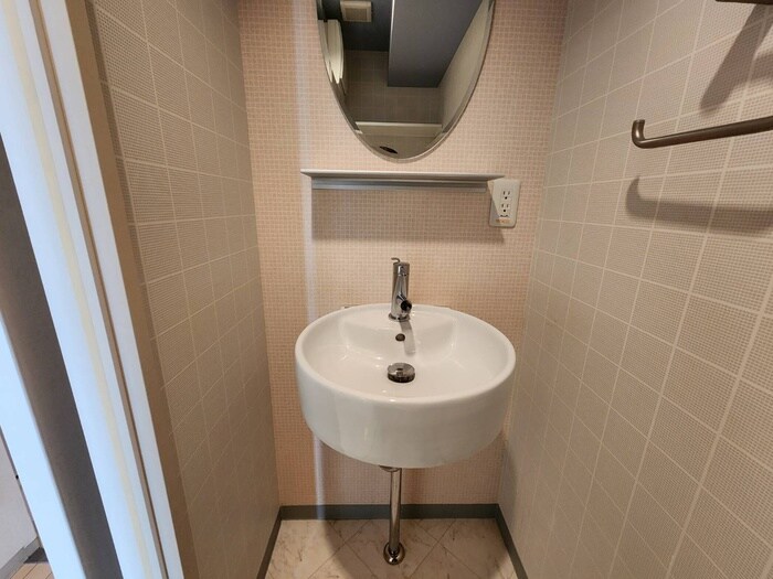 物件内観写真15　(洗面)